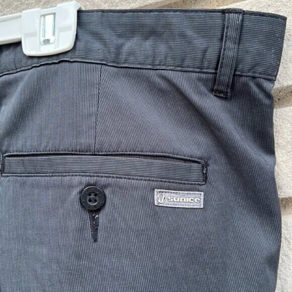 Sunice Flat Front Performance Golf Shorts Sz 36 - Picture 5 of 8